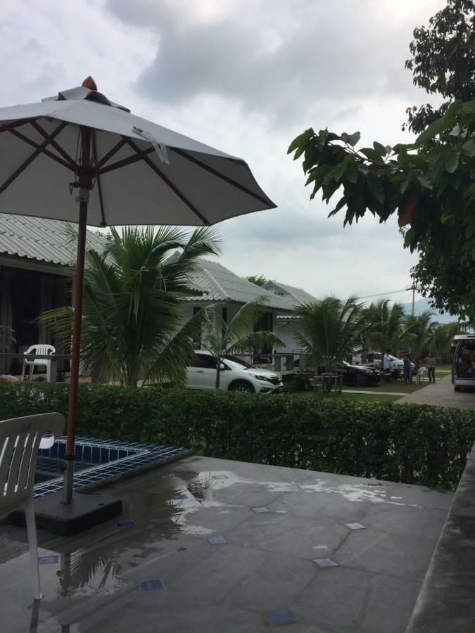 Bulan * Rayong